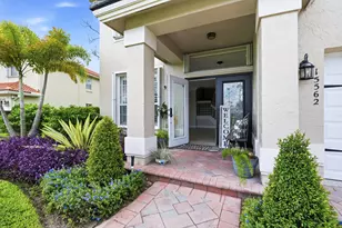 15562 Cypress Park Dr, Wellington, FL 33414 - Photo 2