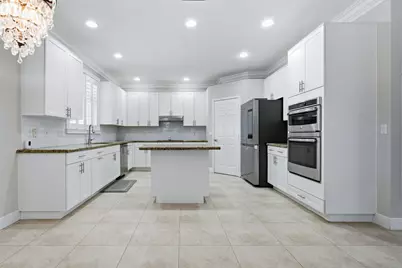 15562 Cypress Park Drive, Wellington, FL 33414 - Photo 4