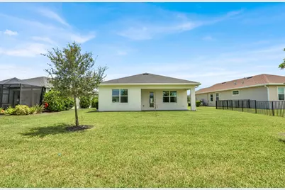 977 SE Crosswood Way, Port Saint Lucie, FL 34984 - Photo 32