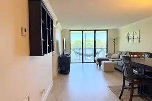 1266 S Military Trail, Deerfield Beach, FL 33442 - Photo 10