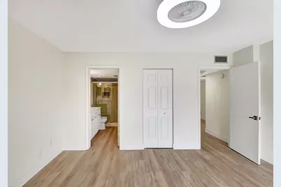 14360 Strathmore Lane #204, Delray Beach, FL 33446 - Photo 18