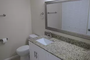 1517 Woodbridge Lakes Cir, West Palm Beach, FL 33406 - Photo 10