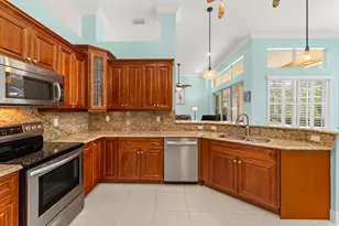 1865 SW Bradford Pl, Palm City, FL 34990 - Photo 8
