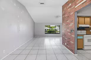 13581 Columbine Ave, Wellington, FL 33414 - Photo 10