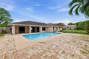 13581 Columbine Ave, Wellington, FL 33414 - Photo 36