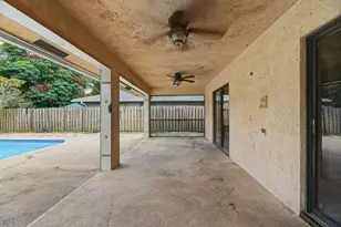 13581 Columbine Ave, Wellington, FL 33414 - Photo 32
