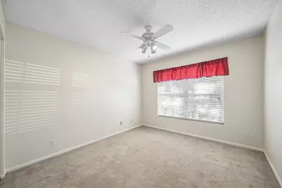 241 Del Rio Boulevard, Boca Raton, FL 33432 - Photo 18