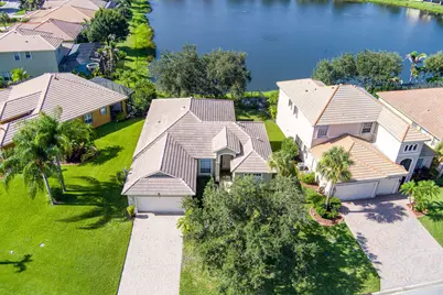 381 NW Sheffield Circle, Port Saint Lucie, FL 34983 - Photo 2