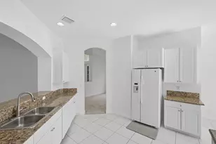 381 NW Sheffield Cir, Port Saint Lucie, FL 34983 - Photo 14
