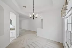 381 NW Sheffield Cir, Port Saint Lucie, FL 34983 - Photo 8
