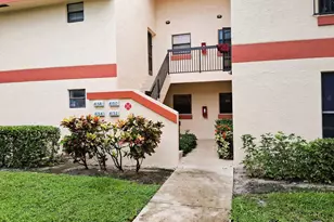 4153 Carambola Cir S, Coconut Creek, FL 33066 - Photo 2