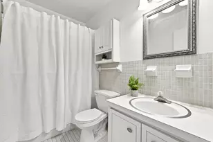 2211 NE 67th St, Fort Lauderdale, FL 33308 - Photo 20