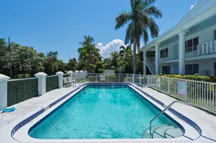 4529 NE 21st Ave, Fort Lauderdale, FL 33308 - Photo 2