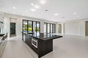 9148 Coral Isles Cir, Palm Beach Gardens, FL 33412 - Photo 14