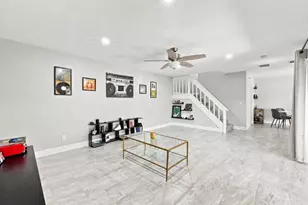 4165 Turnberry Cir, Lake Worth, FL 33467 - Photo 2