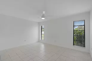 6510 Olivewood Cir, Greenacres, FL 33463 - Photo 12