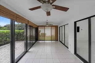 6510 Olivewood Cir, Greenacres, FL 33463 - Photo 4