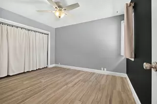 13708 Folkestone Cir, Wellington, FL 33414 - Photo 32