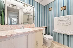 246 Normandy Ln, Delray Beach, FL 33484 - Photo 14