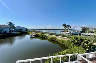 2486 Harbour Cove Dr, Hutchinson Island, FL 34949 - Photo 16