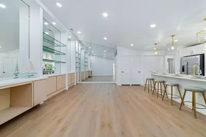 2301 Pin Oak Court, Palm Beach Gardens, FL 33410 - Photo 10
