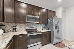 5295 Santa Maria Ave, Boynton Beach, FL 33436 - Photo 12