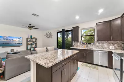 5295 Santa Maria Avenue, Boynton Beach, FL 33436 - Photo 8