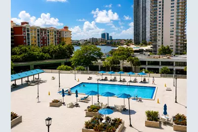 230 174th Street #1805, Sunny Isles Beach, FL 33160 - Photo 26