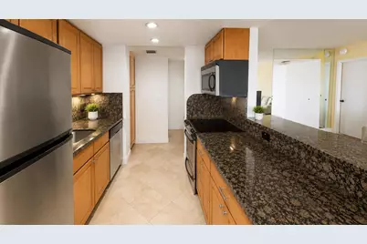 230 174th Street #1805, Sunny Isles Beach, FL 33160 - Photo 6