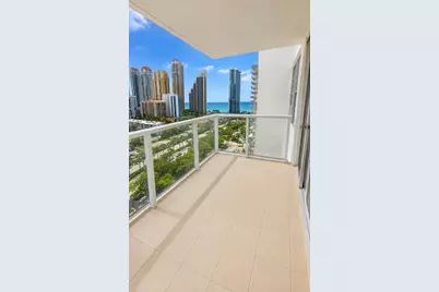 230 174th Street #1805, Sunny Isles Beach, FL 33160 - Photo 18