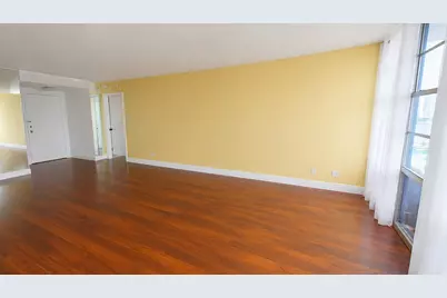 230 174th Street #1805, Sunny Isles Beach, FL 33160 - Photo 4