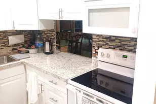 155 Lake Meryl Dr, West Palm Beach, FL 33411 - Photo 6