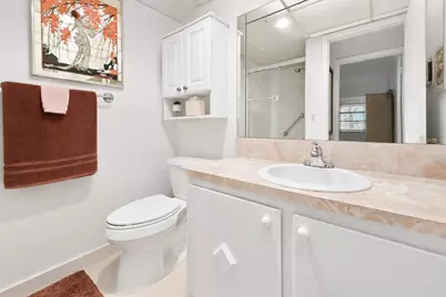 21 Flanders A, Delray Beach, FL 33484 - Photo 12