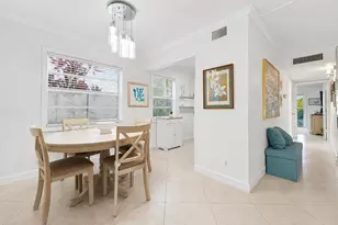 21 Flanders A, Delray Beach, FL 33484 - Photo 6