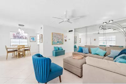 21 Flanders A, Delray Beach, FL 33484 - Photo 4