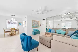 21 Flanders A, Delray Beach, FL 33484 - Photo 4
