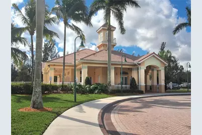 4777 SW 14th Street, Deerfield Beach, FL 33442 - Photo 32