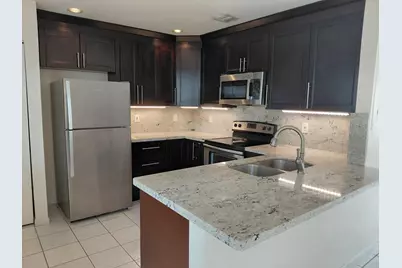 4777 SW 14th Street, Deerfield Beach, FL 33442 - Photo 2