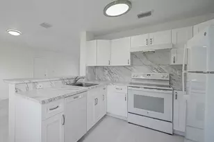 221 SW 78th Pl, Miami, FL 33144 - Photo 4