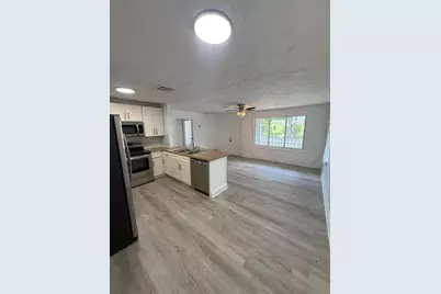 933 30th Court, West Palm Beach, FL 33407 - Photo 10