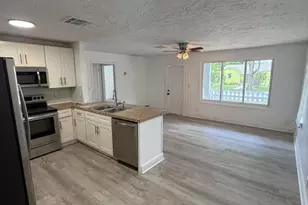 933 30th Ct, West Palm Beach, FL 33407 - Photo 10