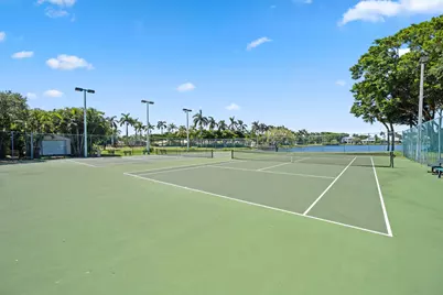 10761 Pelican Drive, Wellington, FL 33414 - Photo 18