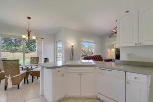 1049 SW Janette Ave, Port Saint Lucie, FL 34953 - Photo 14
