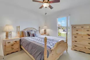 1049 SW Janette Ave, Port Saint Lucie, FL 34953 - Photo 6