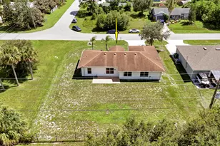 1049 SW Janette Ave, Port Saint Lucie, FL 34953 - Photo 2