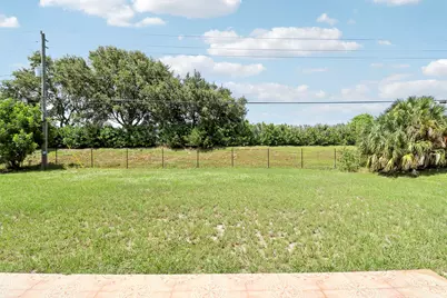 1049 SW Janette Avenue, Port Saint Lucie, FL 34953 - Photo 20