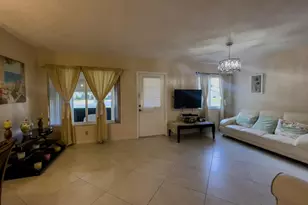309 Pine Ridge Cir, Greenacres, FL 33463 - Photo 14