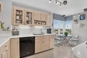 1021 Hillsboro Mile, Hillsboro Beach, FL 33062 - Photo 10