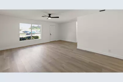 7406 Willow Spring Circle N, Boynton Beach, FL 33436 - Photo 2