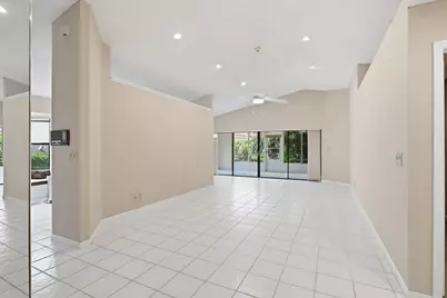 6170 Bay Isles Drive, Boynton Beach, FL 33437 - Photo 6